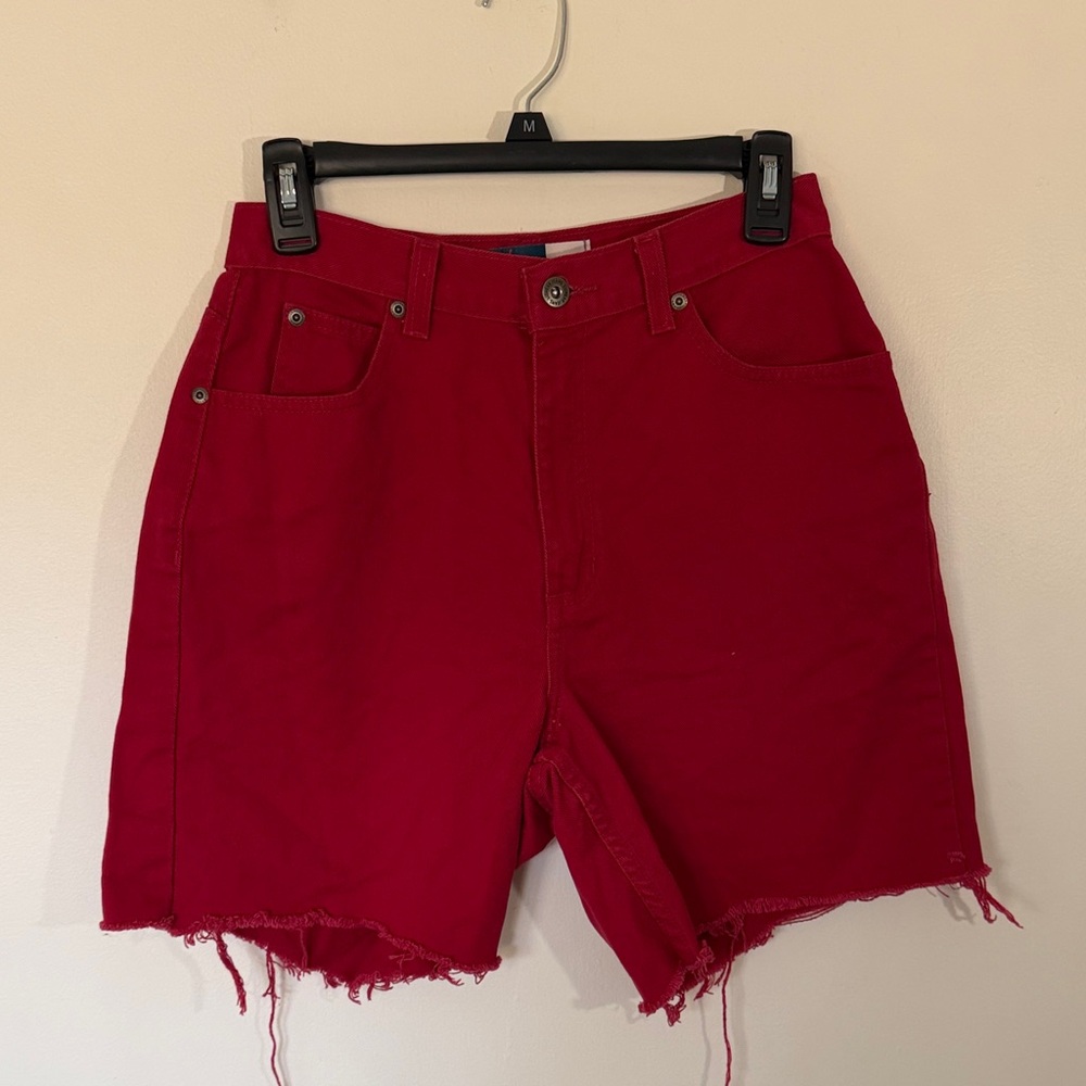 Liz Claiborne RedRaw Hem Denim Shorts. Size 10